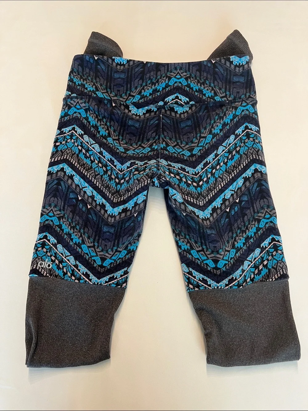 Alo- Blue Patterned ActiveLeggings - No size tag, measures as small- 12.5 Inches